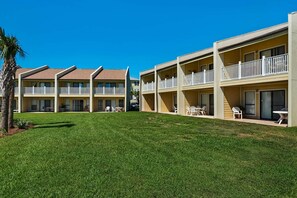 콘도, 침대(여러 개) (Seacove 8H- Southern Charm on the Gul) | 외관