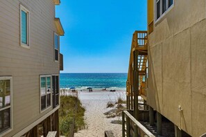 Beach - Seacove 8H- Southern Charm on the Gulf (Miramar Beach)