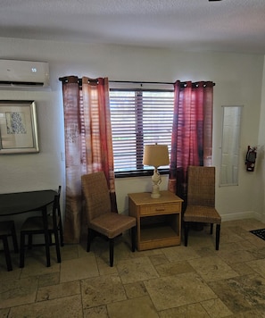 Interior - 110 Signature Single Room in waterfront hotel in Singer Island, FL (Riviera Beach)