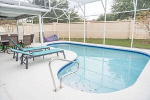 Pool - Heated Pool, 4 seater golf cart, Life Style ID's (The Villages)