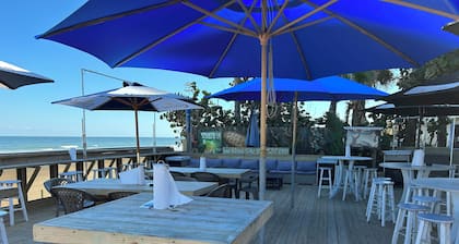 Sea Vista Resort And Tiki Bar