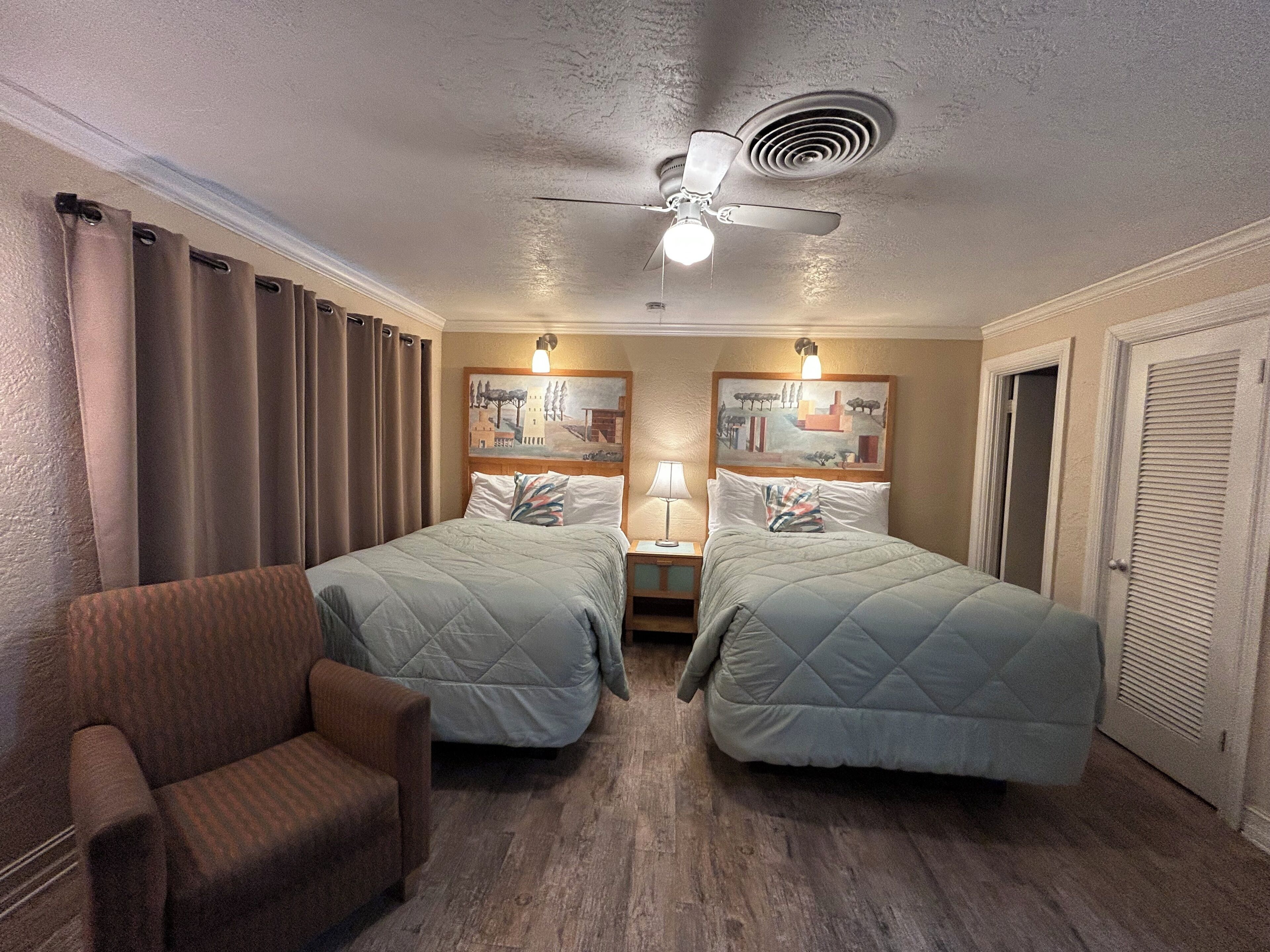 Deluxe Double Room, 2 Double Beds, Ocean View | Desk, laptop workspace, bed sheets