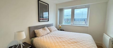 アイロン / アイロン台、インターネット、ベッドシーツ