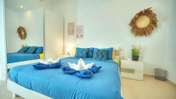 Apartamento, vistas al mar | Cortinas opacas, tabla de planchar con plancha, wifi gratis