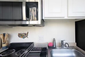 Private kitchen - Beach-Close Santa Monica - Prime Location (Santa Monica)