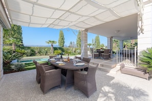 Outdoor dining - Luxury Lake Front Catullo A1 (Sirmione)