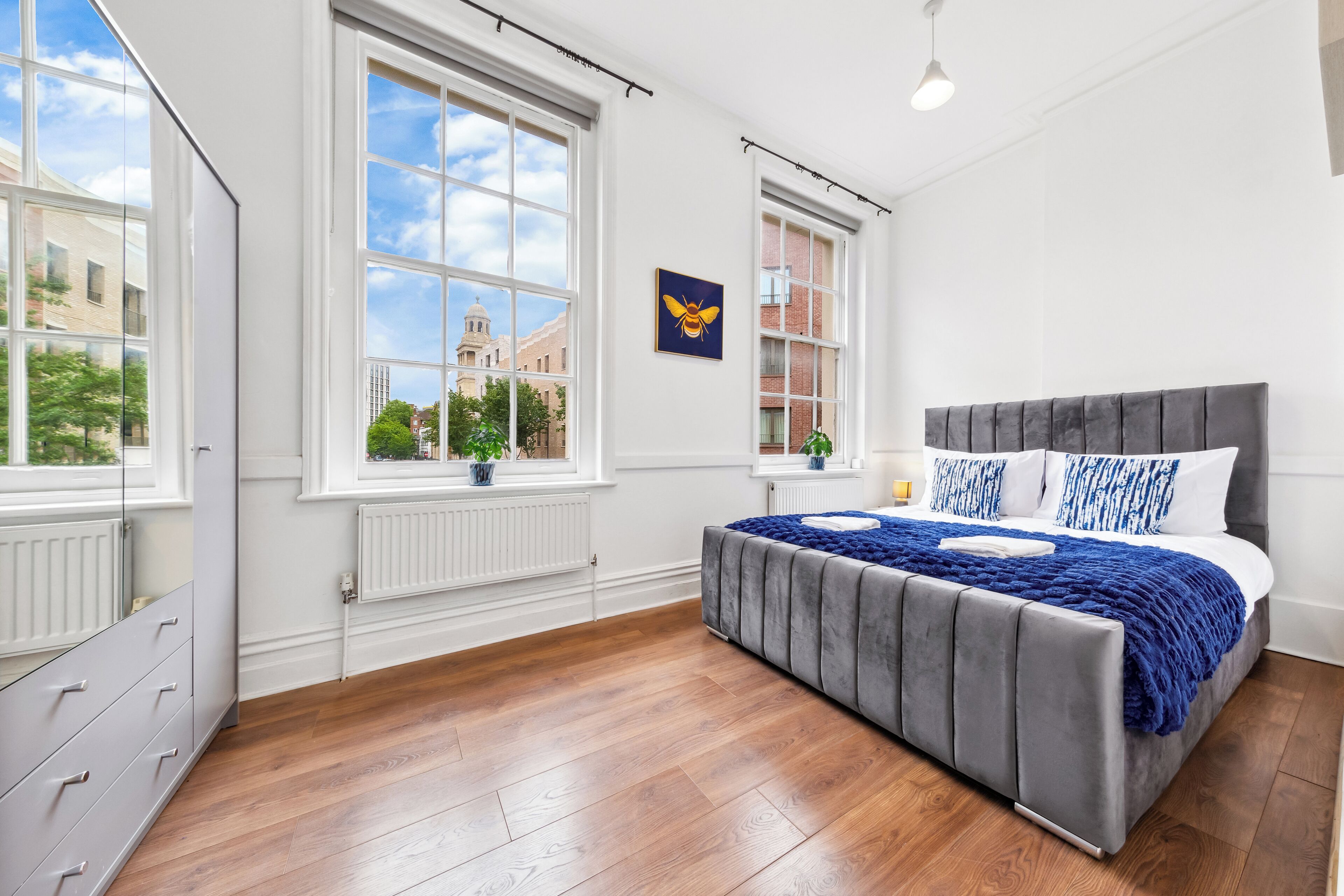 2 makuuhuonetta, silitysrauta/-lauta, Wi-Fi, vuodevaatteet