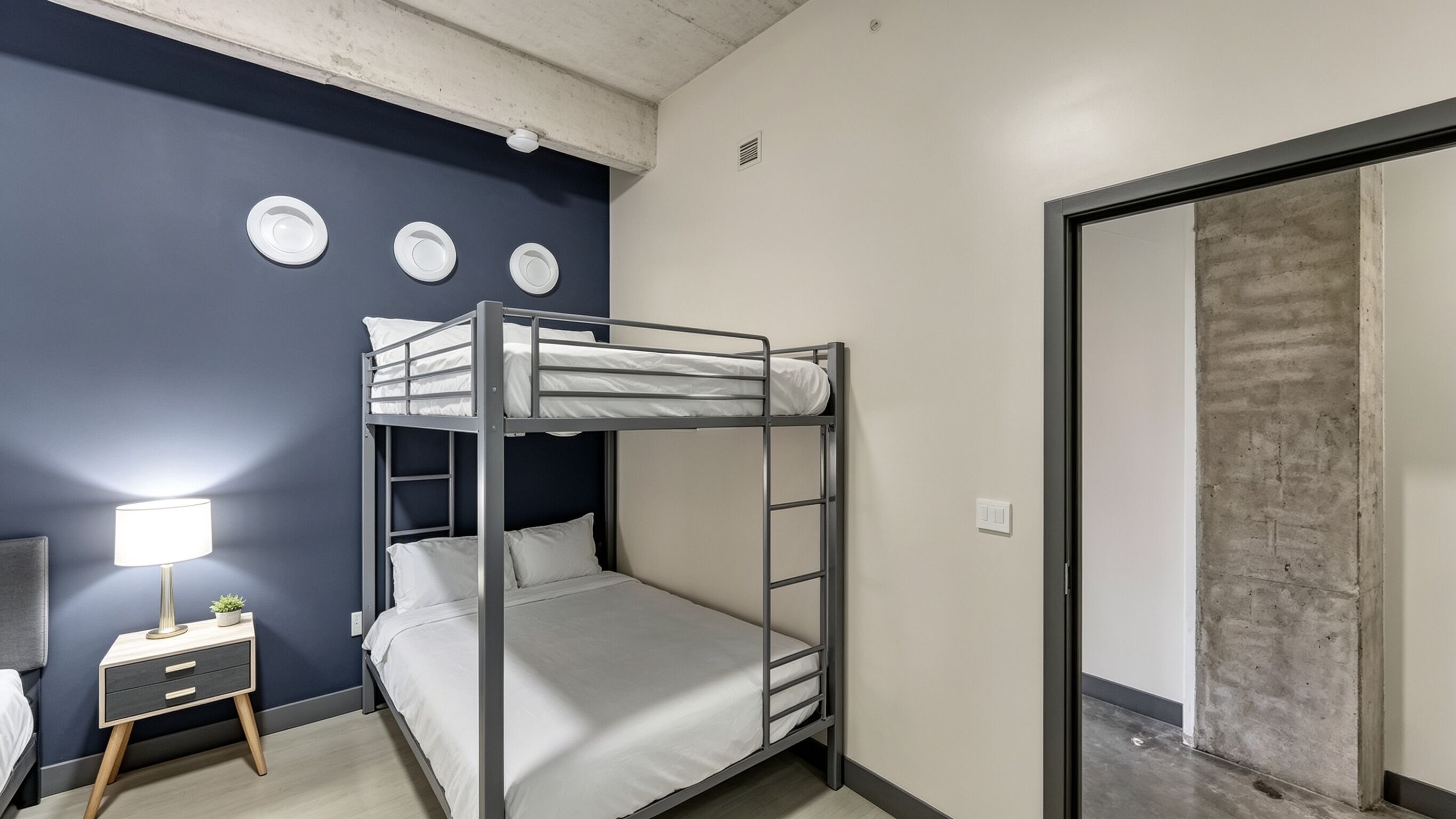 1 chambre, fer et planche à repasser, Wi-Fi, literie fournie