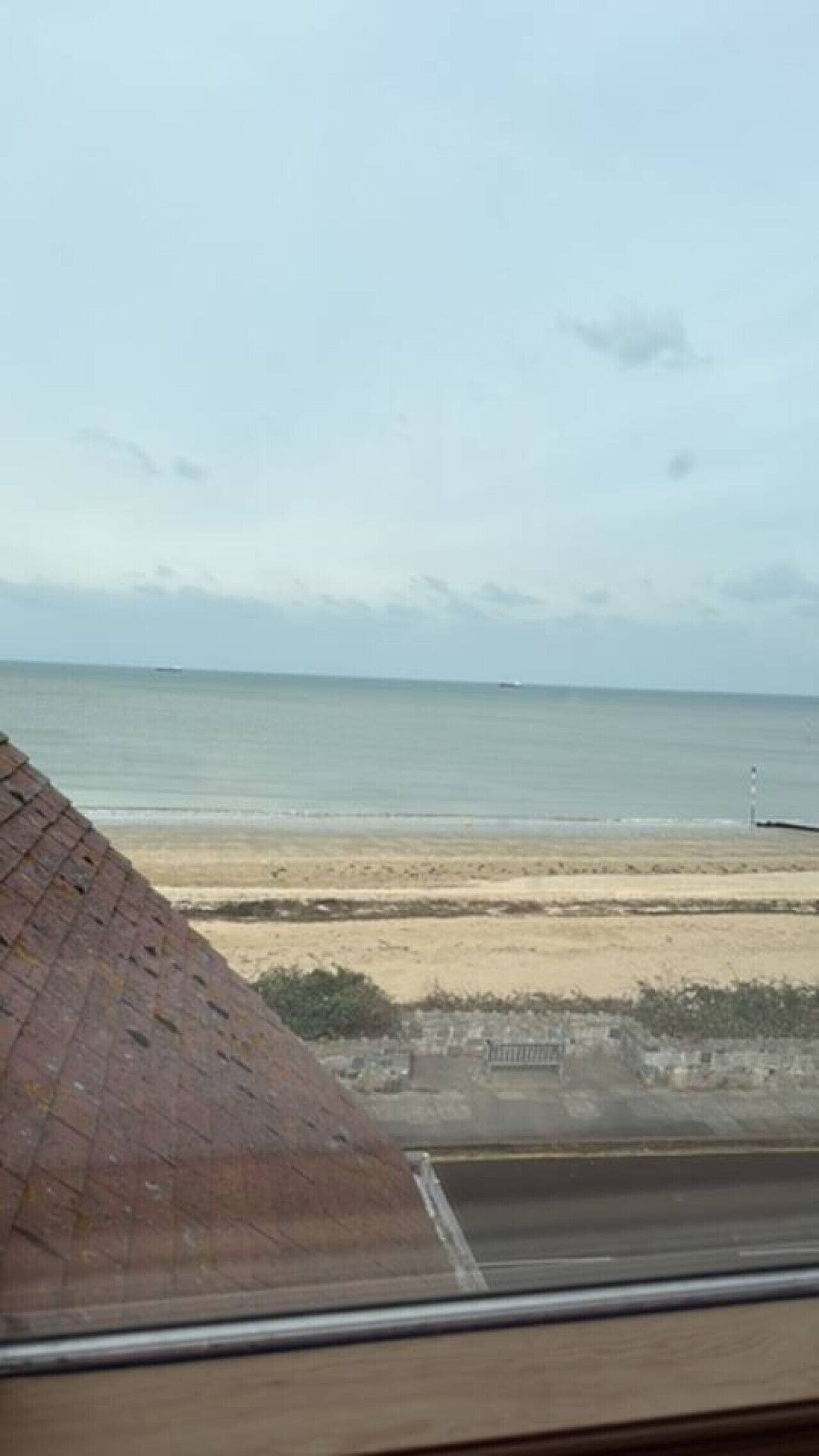 Nær stranden