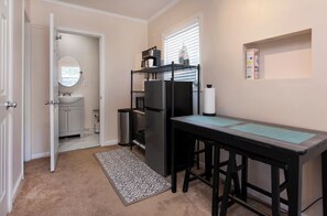 Interior - Stunning Studio in Charlotte (Charlotte)