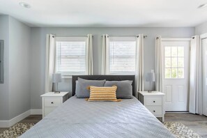 3 chambres, bureau, fer et planche à repasser, Wi-Fi gratuit