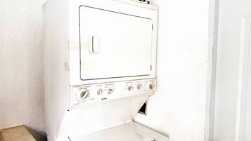 Villa, 3 Bedrooms, Private Pool | Interior