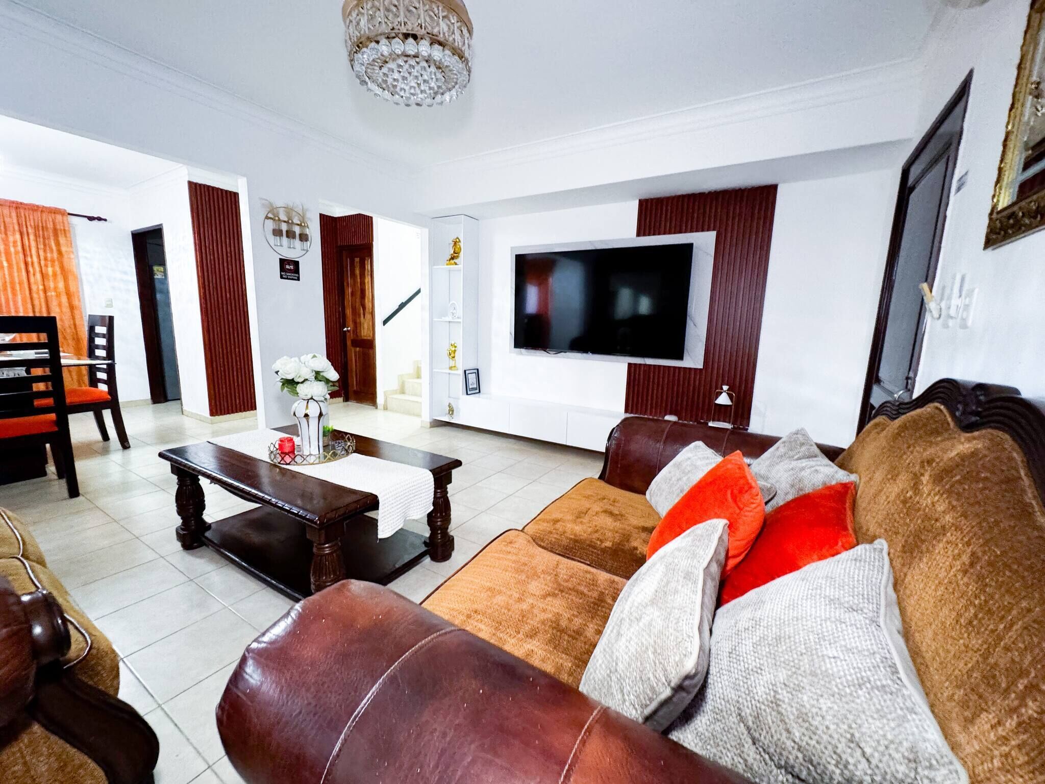 Vila, 3 quartos, piscina particular | Sala de estar