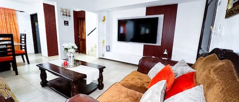 Villa, 3 chambres, piscine privée | Salle de séjour