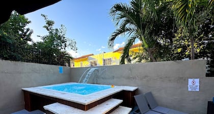 Jacuzzi Haven Villa!