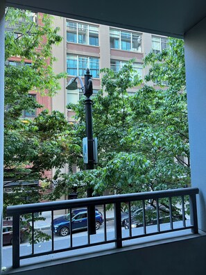 Interior - 
Luxury studio-Heart of Seattle (Seattle)