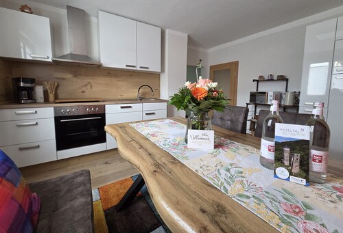 Neu - Stilvolle Einliegerwohnung mit modernen Wohnkomfort auf 65 qm