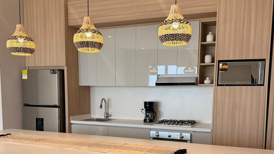 Apartamento Adalmar 804 con vista al mar
