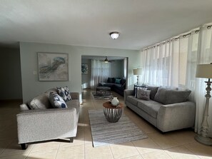 Living area - 2-bedroom condo overseeing charming Crashboat Beach - Aguadilla (Aguadilla)