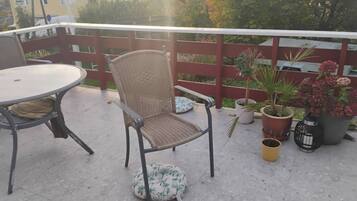 Room, 1 Bedroom | Balcony