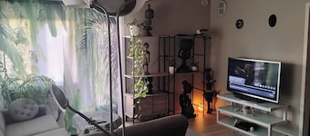 Room-cosy Little Room Near Forest and to