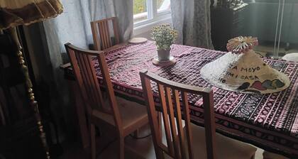 Room-cosy Little Room Near Forest and to