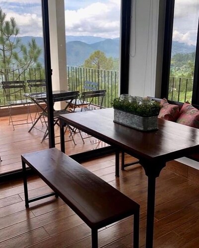 Blue Mountain Cottage