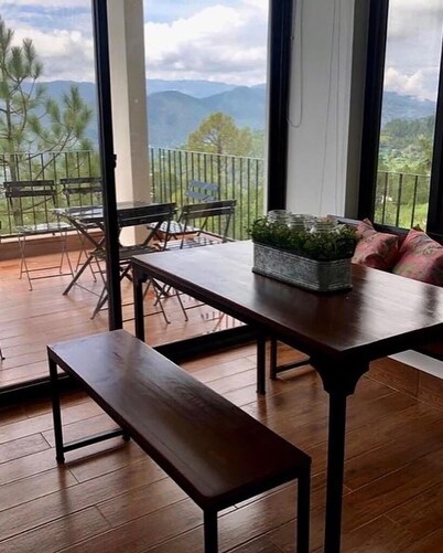 Blue Mountain Cottage