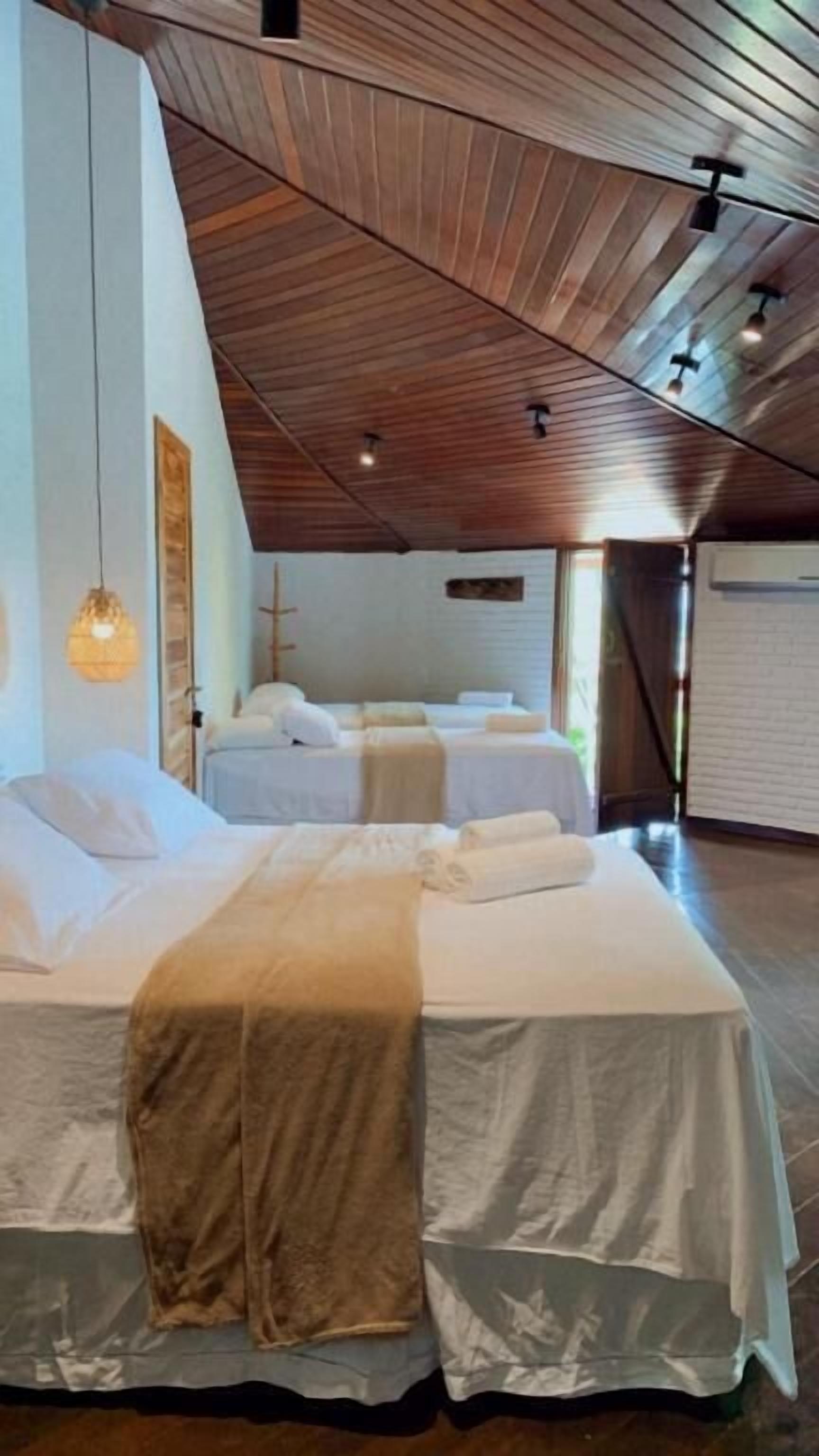 Habitació quàdruple familiar, vistes al jardí | Wifi gratuïta 