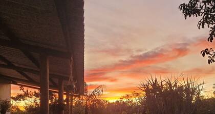 New house in the heart of the Cerrado biome, easy access and 5 minutes from several waterfalls.