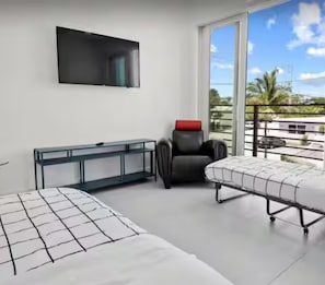 WiFi - Driftwood Hideaway 4 Bedroom (Lauderdale-by-the-Sea)