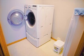 Interior - Family & Work-Friendly, Backyard & Garage, Near Sanford & West Acres, Breakfast (Fargo)