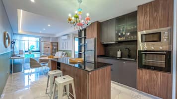 Microwave, oven, stovetop