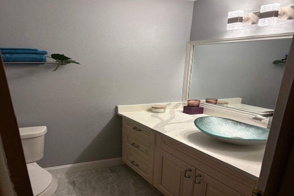 Toallas y papel de baño 