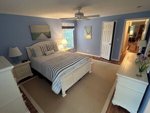 3 habitaciones, acceso a internet y ropa de cama