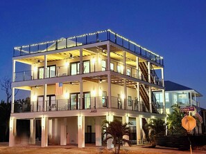 Exterior - Chateau Bleu ·2026 Luxury· Rooftop Deck Gulf View (Fort Myers Beach)