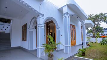 Façade de lâhĂ©bergement