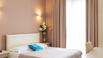 Minibar, in-room safe, free WiFi, bed sheets