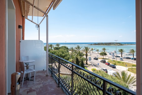 Balcony view. Hotiday Porto Cesareo Spiaggia