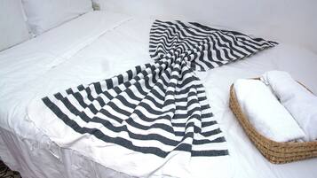 Iron/ironing board, WiFi