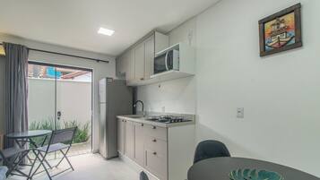 Basic Apartment | Private kitchen
