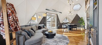 Lakefront Dome Retreat