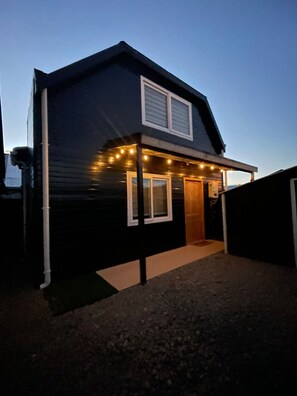 Exterior detail - Cozy Shelter with Excellent Connectivity (Downtown and Airport) (Los Lagos)