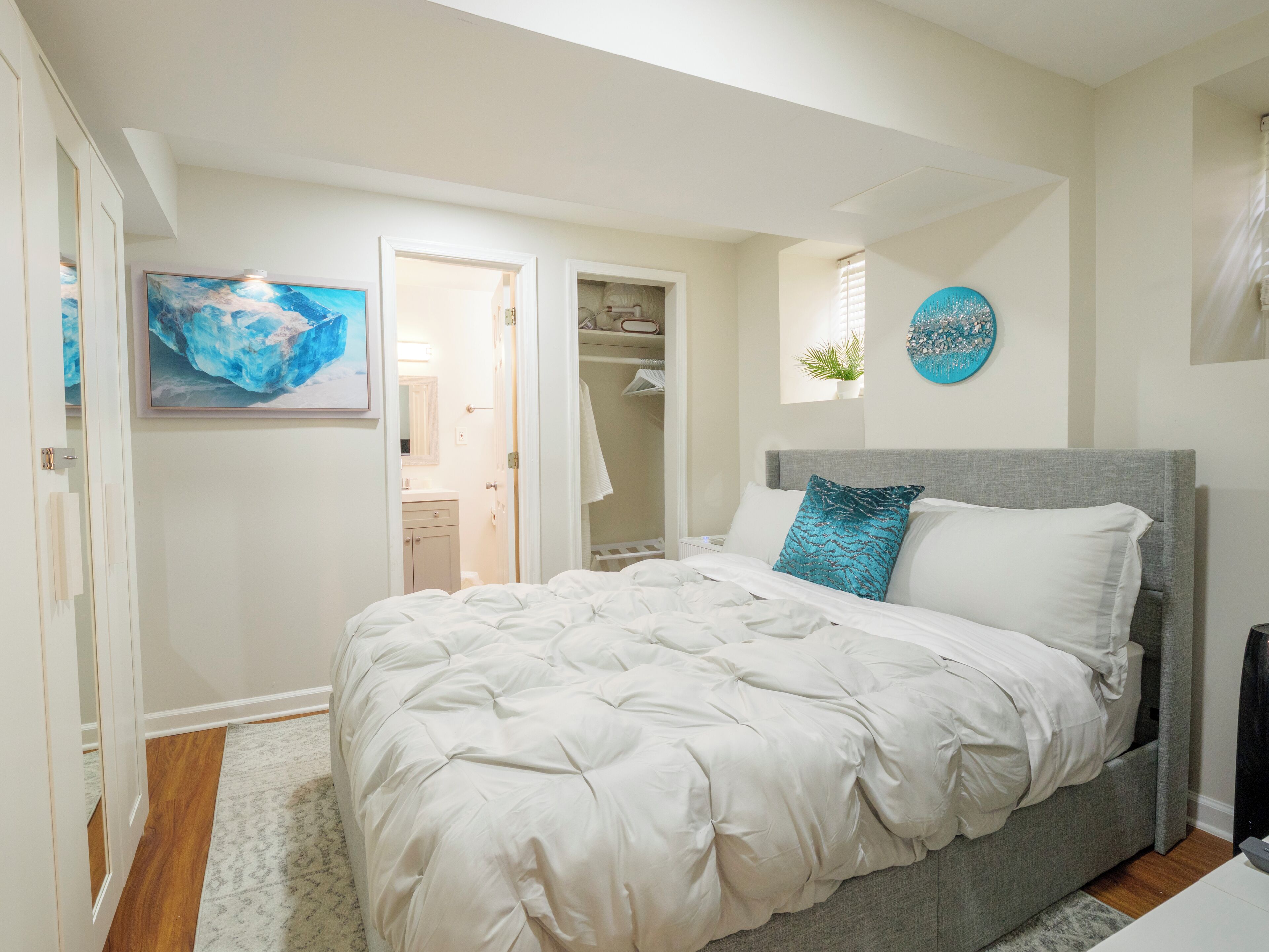 Silitysrauta/-lauta, internet, vuodevaatteet