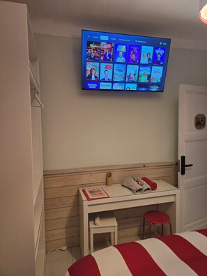 Superior Double or Twin Room, Air conditioning, Garden View | Desk, laptop workspace, free WiFi - Horizons Landais (Pontonx-sur-l'Adour)