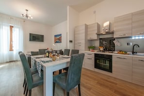 Coffee/tea maker, fridge, microwave, oven - Vittoria - Flo Apartments (Florence)