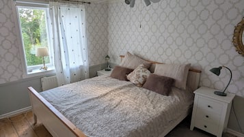 3 chambres, bureau, fer et planche Ă repasser, Wi-Fi gratuit