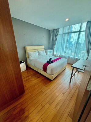 Individually furnished, soundproofing, iron/ironing board, free WiFi - Vortex Suites Klcc By Bukit Bintang (Kuala Lumpur)