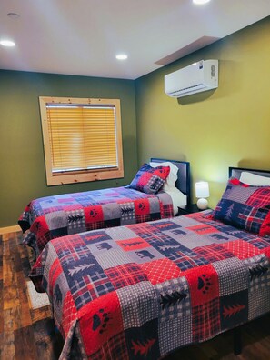 3 bedrooms, iron/ironing board, WiFi
