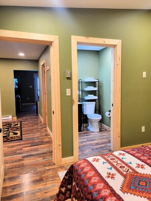 3 bedrooms, iron/ironing board, WiFi